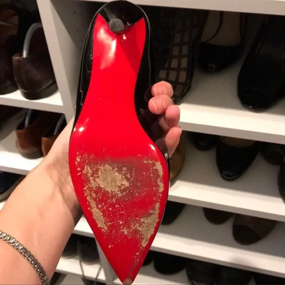 Authentic louboutin heels. Gently worn condition! - Picture 5 of 9